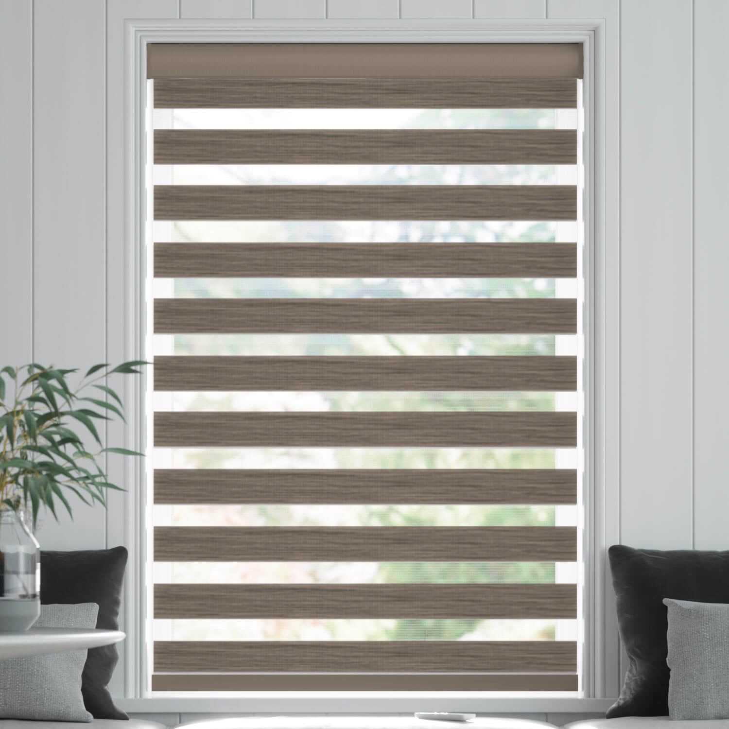 Wood look day and night effect blind - brown 152 x 213 cm